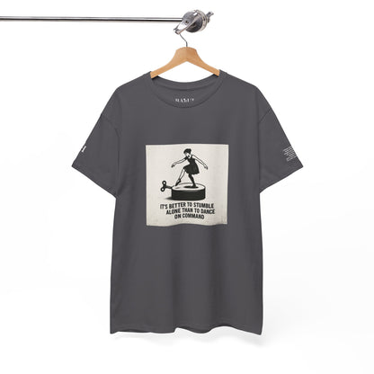 T-shirt Ribelle – Maglietta Unisex in Cotone Pesante per Spiriti Liberi.