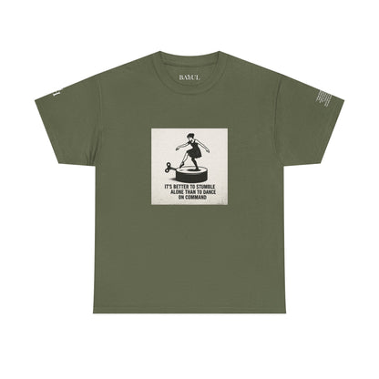 T-shirt Ribelle – Maglietta Unisex in Cotone Pesante per Spiriti Liberi.