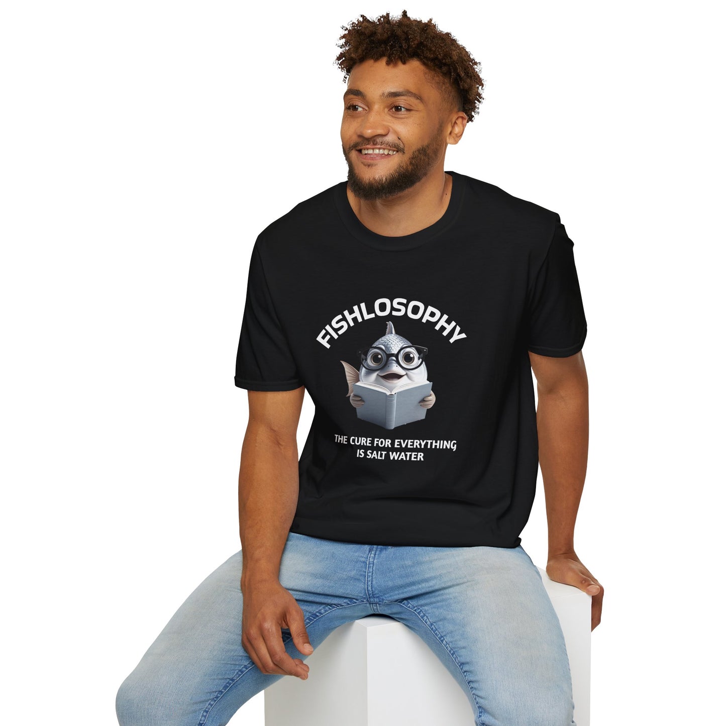 Maglietta unisex Fishlosophy - Design con vibrazioni oceaniche e domande sulla vita - La cura per tutte le malattie è l'acqua salata.