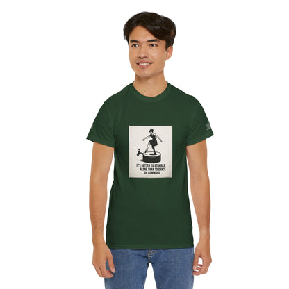 T-shirt Ribelle – Maglietta Unisex in Cotone Pesante per Spiriti Liberi.