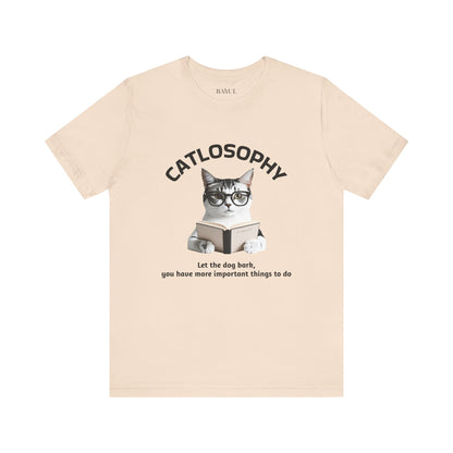 Maglietta a maniche corte unisex Catlosophy – Design "Lascia che il cane abbai"