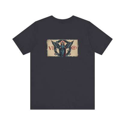 Vergine - T-shirt con segno zodiacale gotico. Grafica blu sul retro. Segno zodiacale nell'ombra.