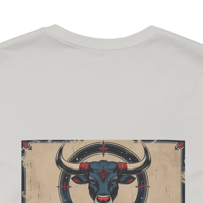 Toro - T-shirt con segno zodiacale gotico. Grafica blu sul retro. Segno zodiacale nell'ombra.