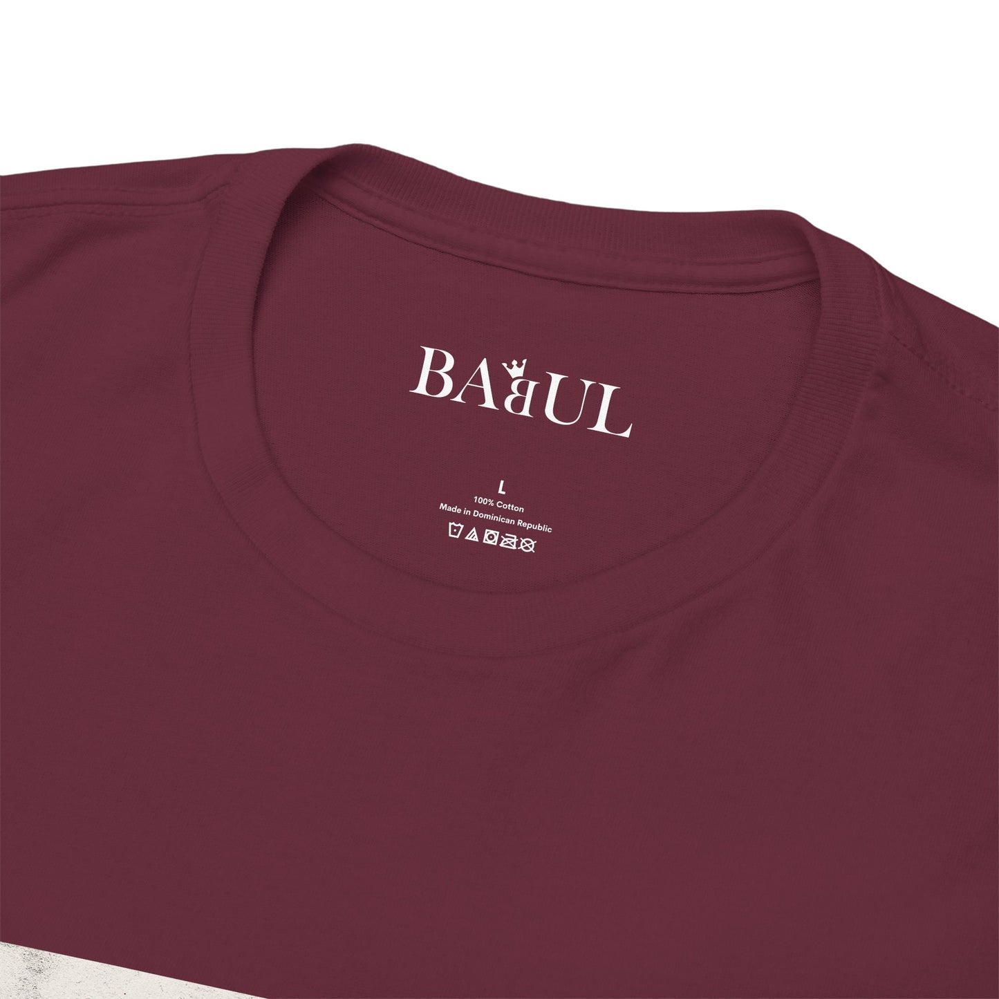 T-shirt Ribelle – Maglietta Unisex in Cotone Pesante per Spiriti Liberi.