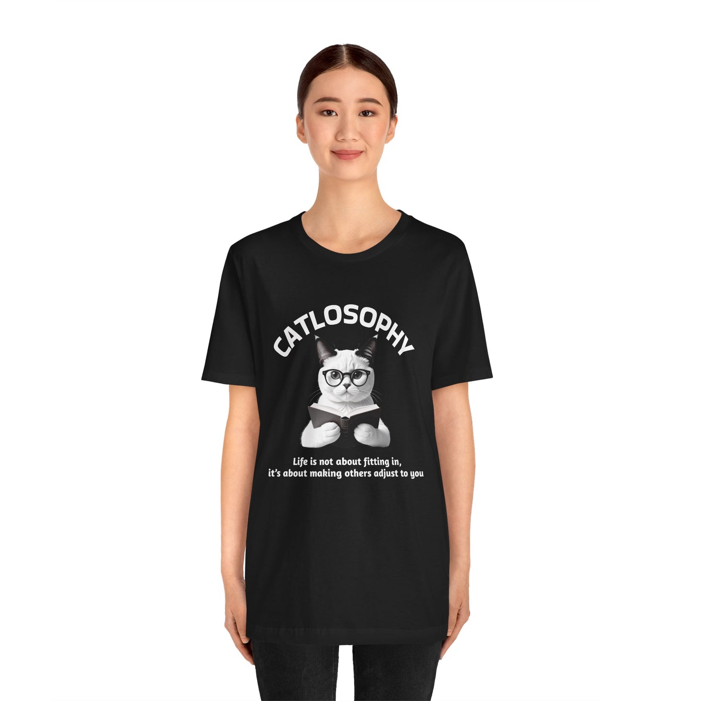 Maglietta a maniche corte unisex Catlosophy – Design "La vita non consiste nell'adattarsi"