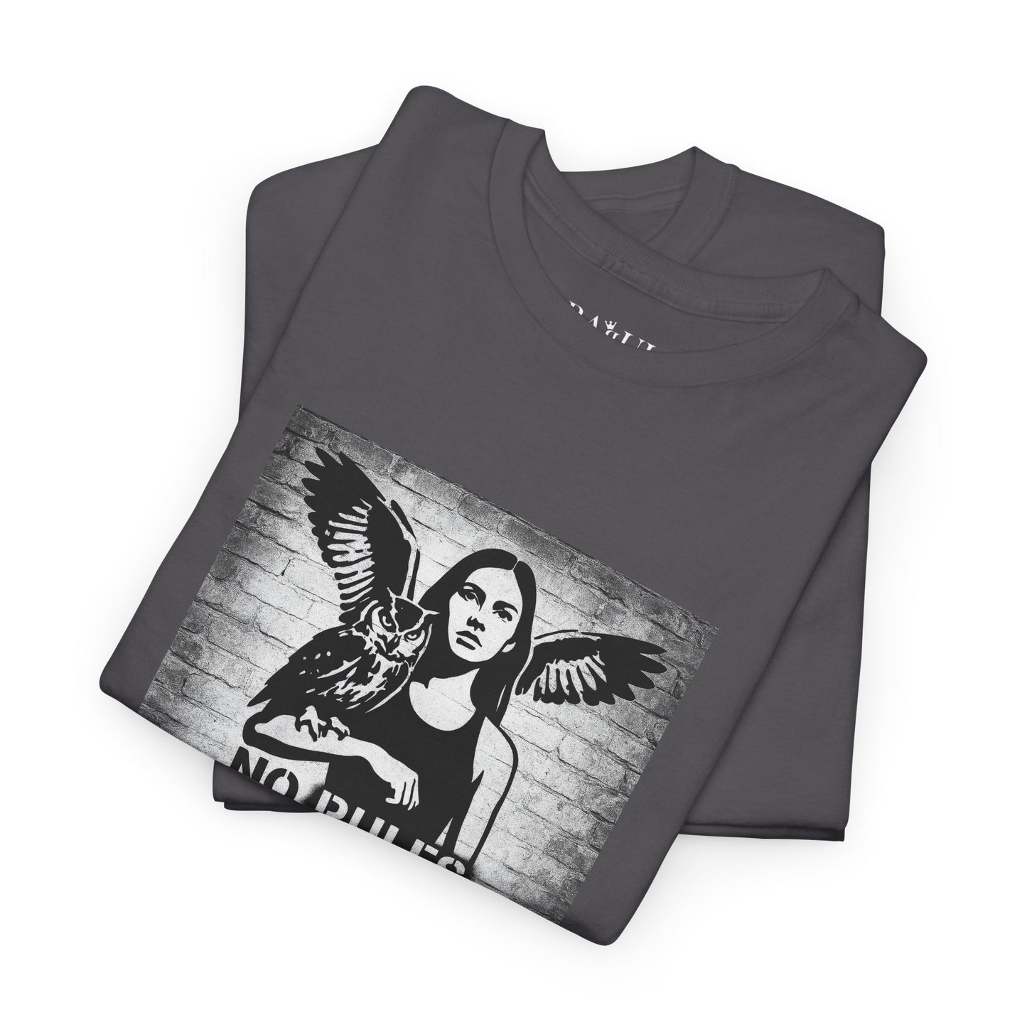 T-shirt Ribelle – Maglietta Unisex in Cotone Pesante per Spiriti Liberi.