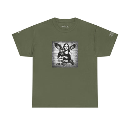 T-shirt Ribelle – Maglietta Unisex in Cotone Pesante per Spiriti Liberi.