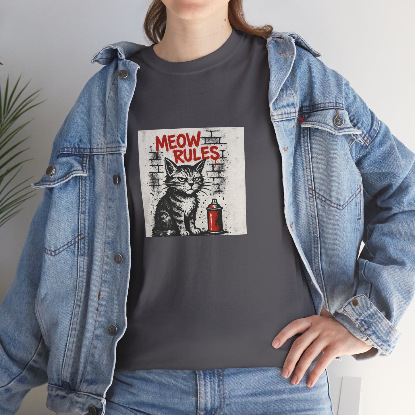 T-shirt Ribelle – Maglietta Unisex in Cotone Pesante per Spiriti Liberi.