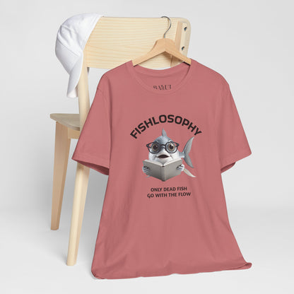 Fishlosophy Unisex Jersey Maglietta a maniche corte – Le profondità dell'oceano non sono per i deboli di cuore.