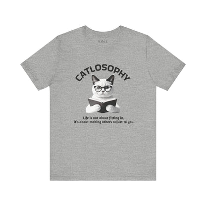 Maglietta a maniche corte unisex Catlosophy – Design "La vita non consiste nell'adattarsi"