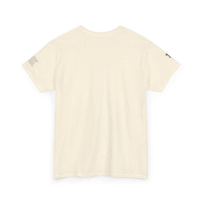 T-shirt Ribelle – Maglietta Unisex in Cotone Pesante per Spiriti Liberi.