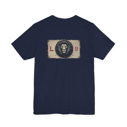 Leone - T-shirt con segno zodiacale gotico. Grafica blu sul retro. Segno zodiacale nell'ombra.