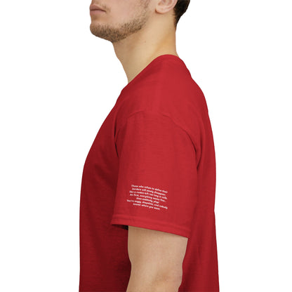 T-shirt Ribelle – Maglietta Unisex in Cotone Pesante per Spiriti Liberi.