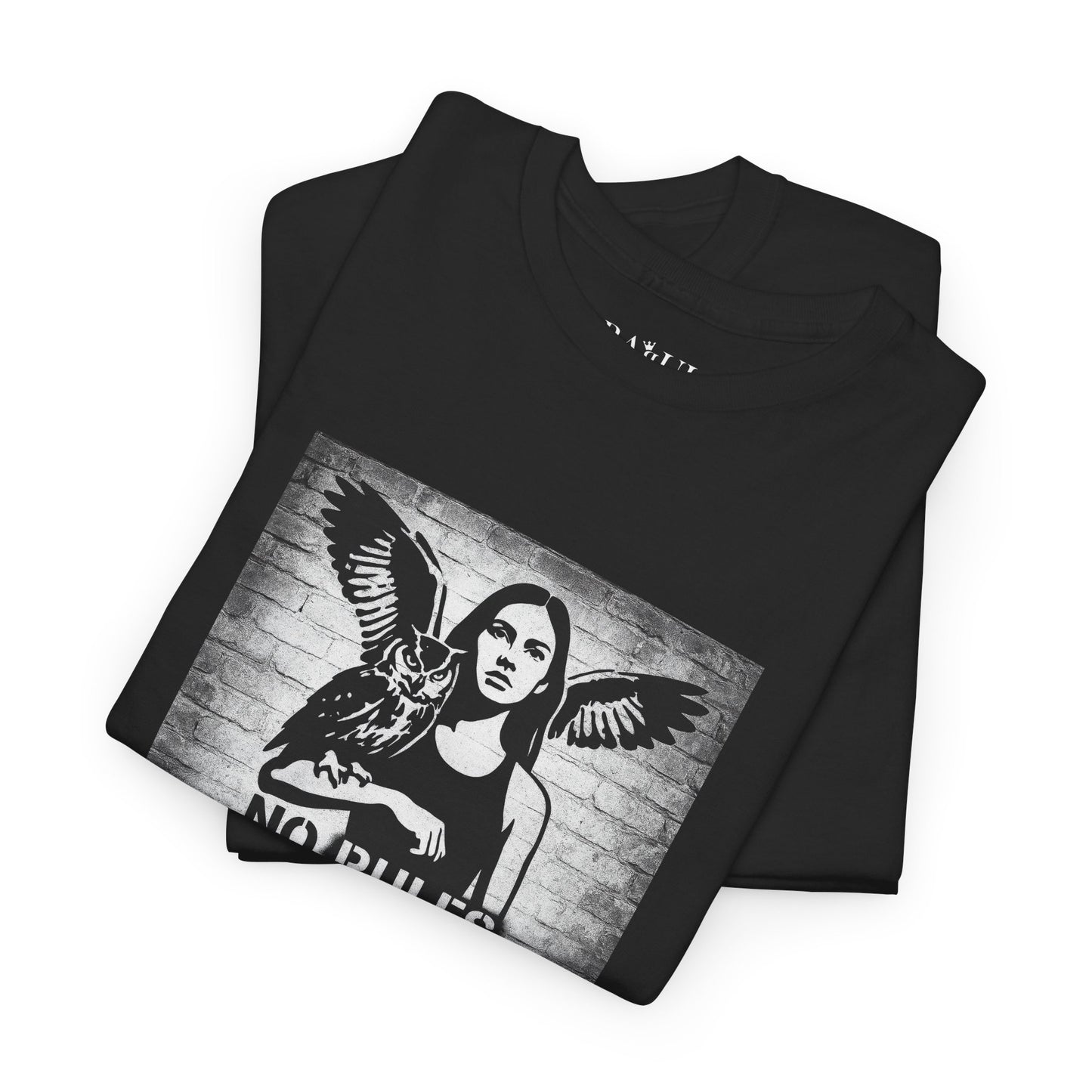 T-shirt Ribelle – Maglietta Unisex in Cotone Pesante per Spiriti Liberi.