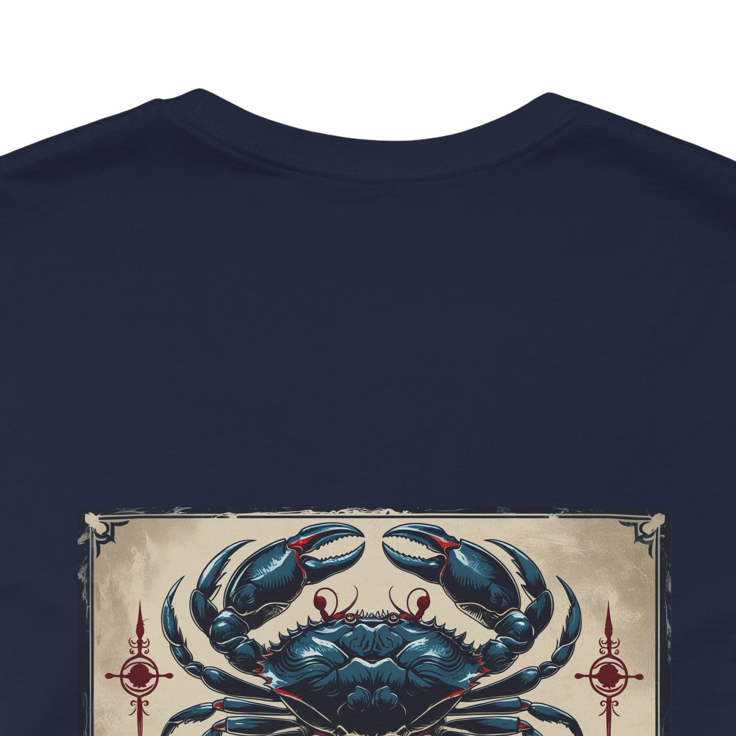 Cancro - T-shirt con segno zodiacale gotico. Grafica blu sul retro. Segno zodiacale nell'ombra.
