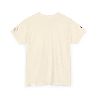 T-shirt Ribelle – Maglietta Unisex in Cotone Pesante per Spiriti Liberi.