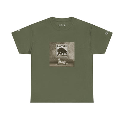 T-shirt Ribelle – Maglietta Unisex in Cotone Pesante per Spiriti Liberi.