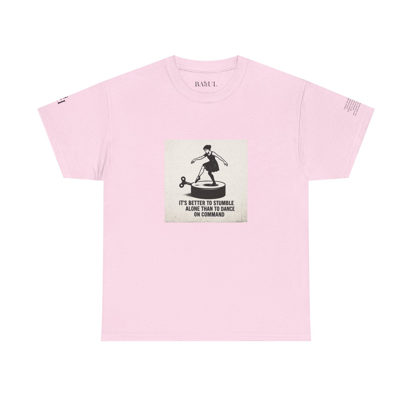 T-shirt Ribelle – Maglietta Unisex in Cotone Pesante per Spiriti Liberi.