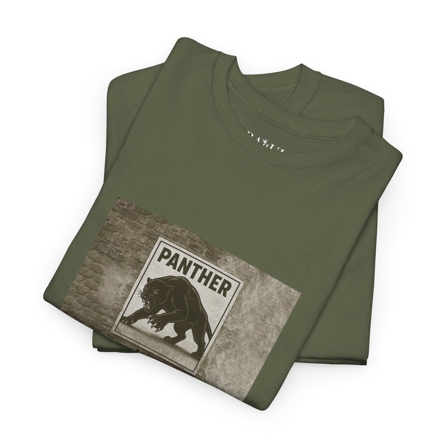 T-shirt Ribelle – Maglietta Unisex in Cotone Pesante per Spiriti Liberi.