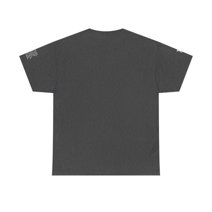 T-shirt Ribelle – Maglietta Unisex in Cotone Pesante per Spiriti Liberi.
