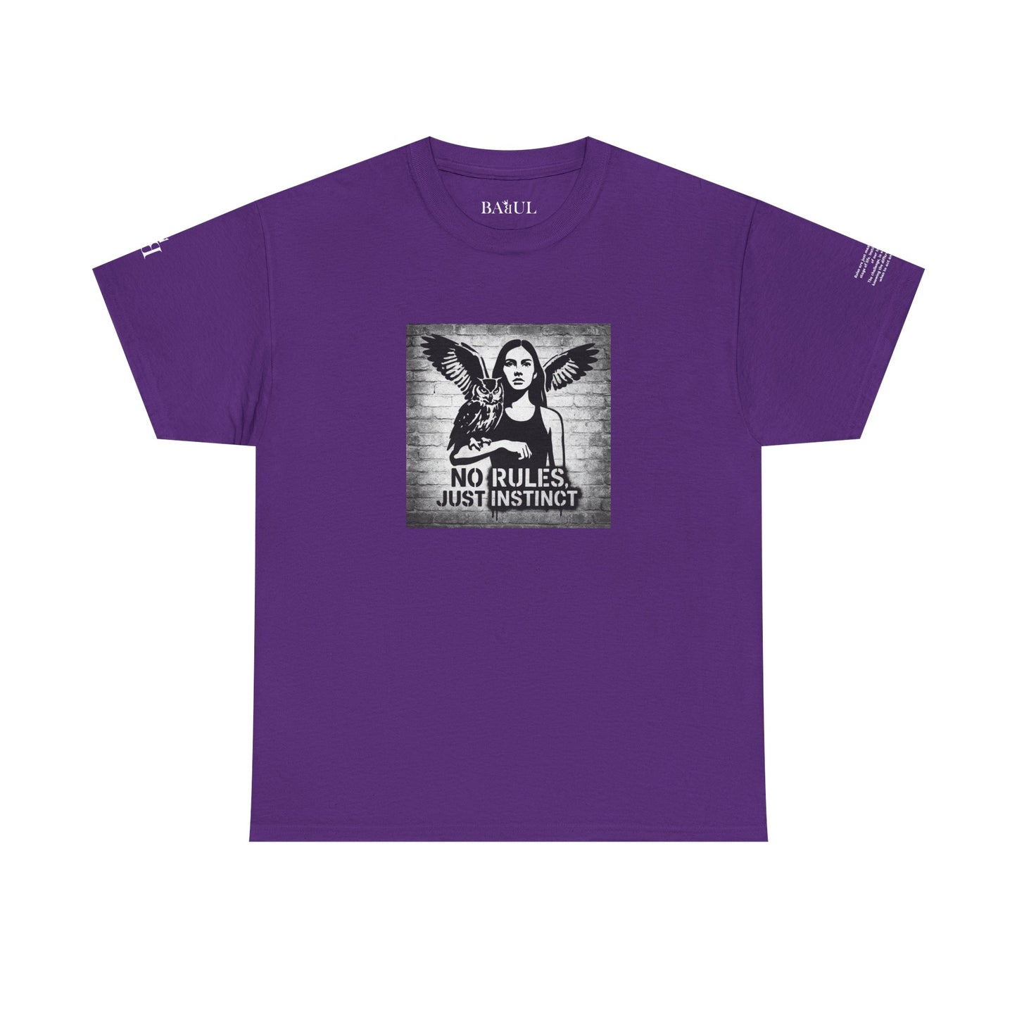 T-shirt Ribelle – Maglietta Unisex in Cotone Pesante per Spiriti Liberi.
