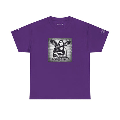 T-shirt Ribelle – Maglietta Unisex in Cotone Pesante per Spiriti Liberi.