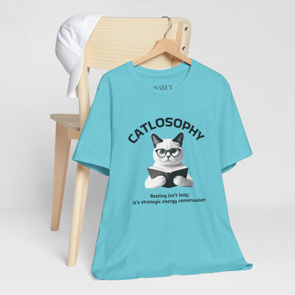 Catlosophy Unisex Jersey Maglietta a maniche corte – Design "Riposare non è pigrizia"
