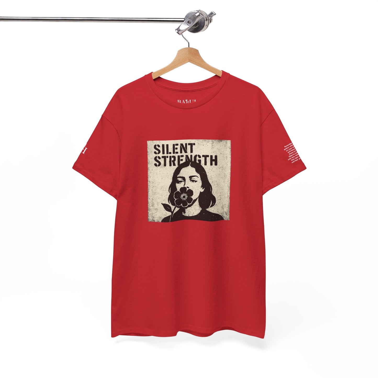 T-shirt Ribelle – Maglietta Unisex in Cotone Pesante per Spiriti Liberi.
