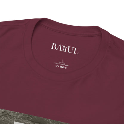 T-shirt Ribelle – Maglietta Unisex in Cotone Pesante per Spiriti Liberi.