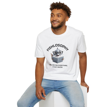 Maglietta unisex Fishlosophy - Design con vibrazioni oceaniche e domande sulla vita - La cura per tutte le malattie è l'acqua salata.