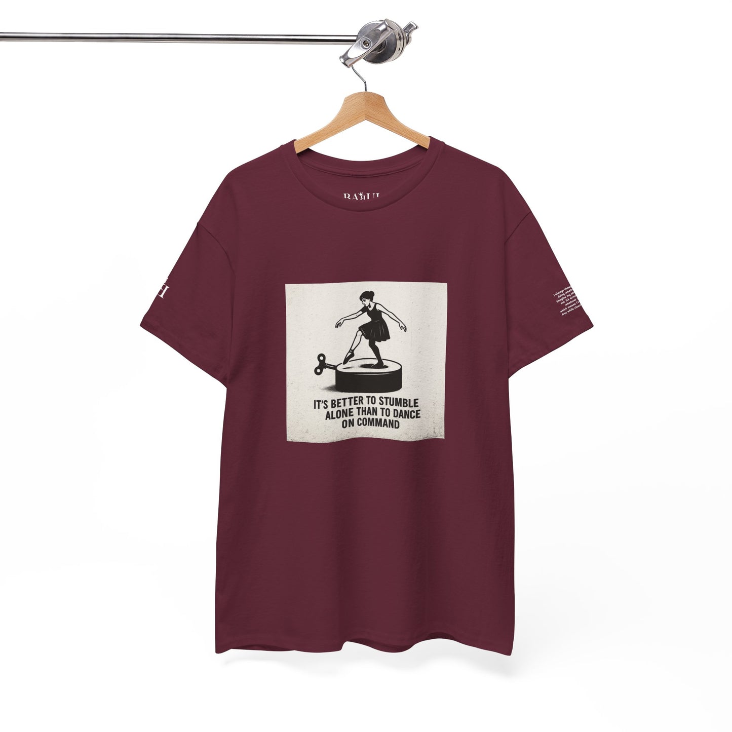 T-shirt Ribelle – Maglietta Unisex in Cotone Pesante per Spiriti Liberi.