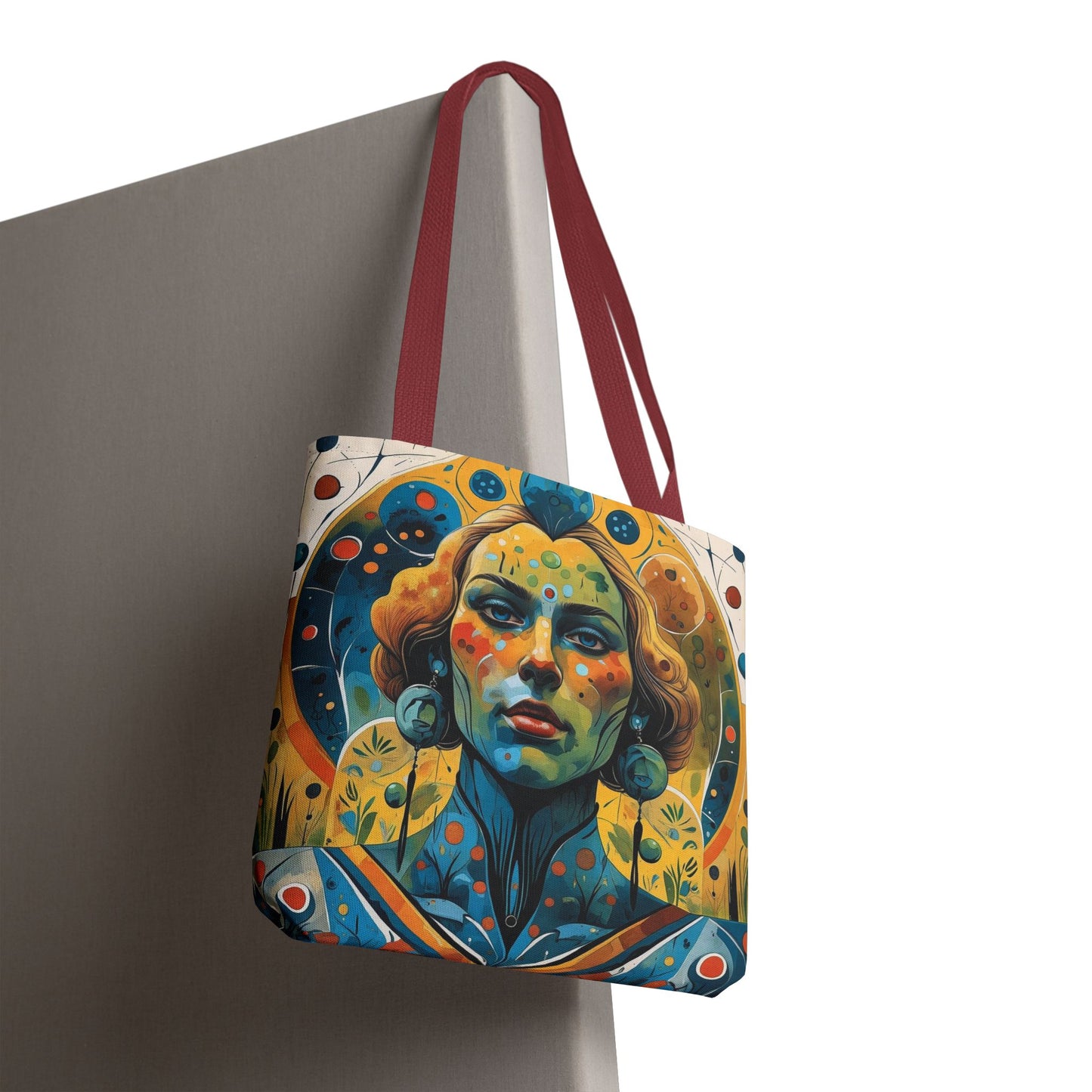 ONIRIC VISIONS. Bags that Dream with You. THE PRIESTESS