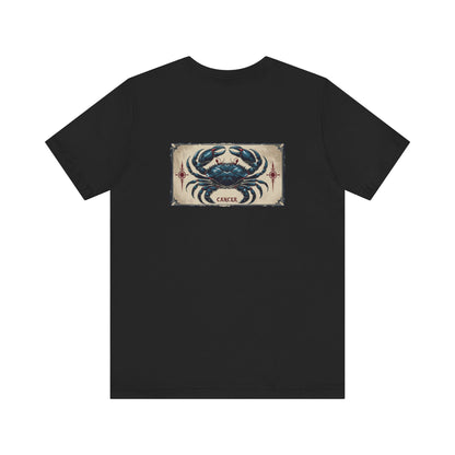 Cancro - T-shirt con segno zodiacale gotico. Grafica blu sul retro. Segno zodiacale nell'ombra.