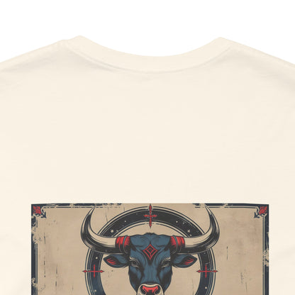 Toro - T-shirt con segno zodiacale gotico. Grafica blu sul retro. Segno zodiacale nell'ombra.