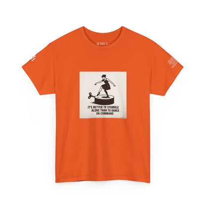T-shirt Ribelle – Maglietta Unisex in Cotone Pesante per Spiriti Liberi.