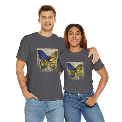 T-shirt Ribelle – Maglietta Unisex in Cotone Pesante per Spiriti Liberi.