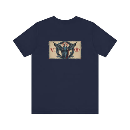 Vergine - T-shirt con segno zodiacale gotico. Grafica blu sul retro. Segno zodiacale nell'ombra.