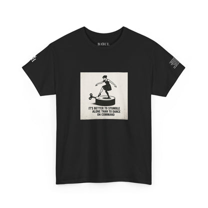 T-shirt Ribelle – Maglietta Unisex in Cotone Pesante per Spiriti Liberi.