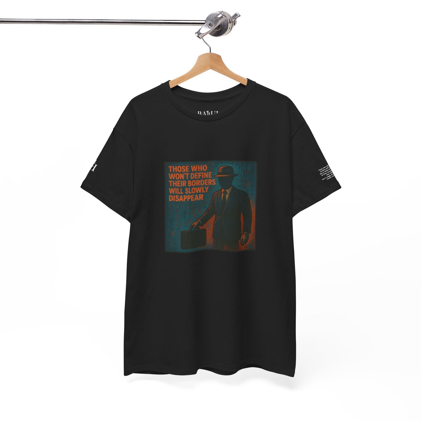 T-shirt Ribelle – Maglietta Unisex in Cotone Pesante per Spiriti Liberi.