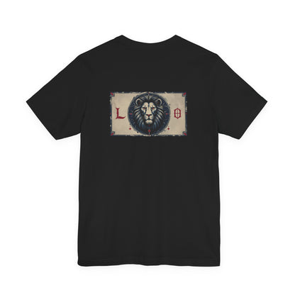 Leone - T-shirt con segno zodiacale gotico. Grafica blu sul retro. Segno zodiacale nell'ombra.