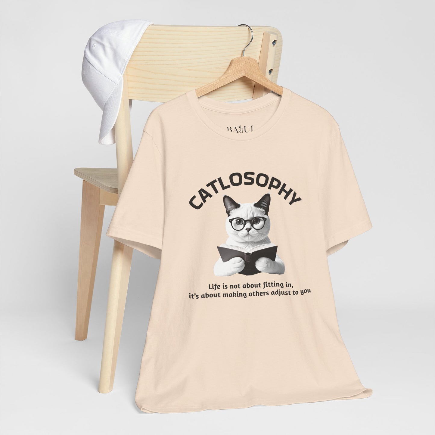 Maglietta a maniche corte unisex Catlosophy – Design "La vita non consiste nell'adattarsi"