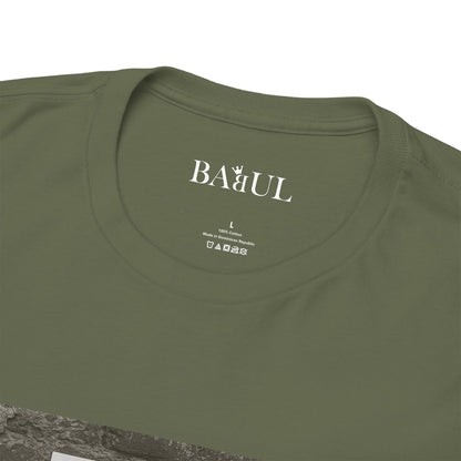 T-shirt Ribelle – Maglietta Unisex in Cotone Pesante per Spiriti Liberi.