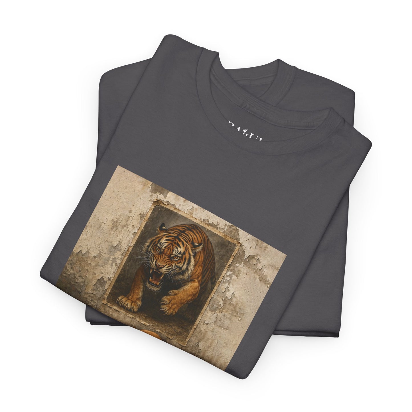 T-shirt Ribelle – Maglietta Unisex in Cotone Pesante per Spiriti Liberi.