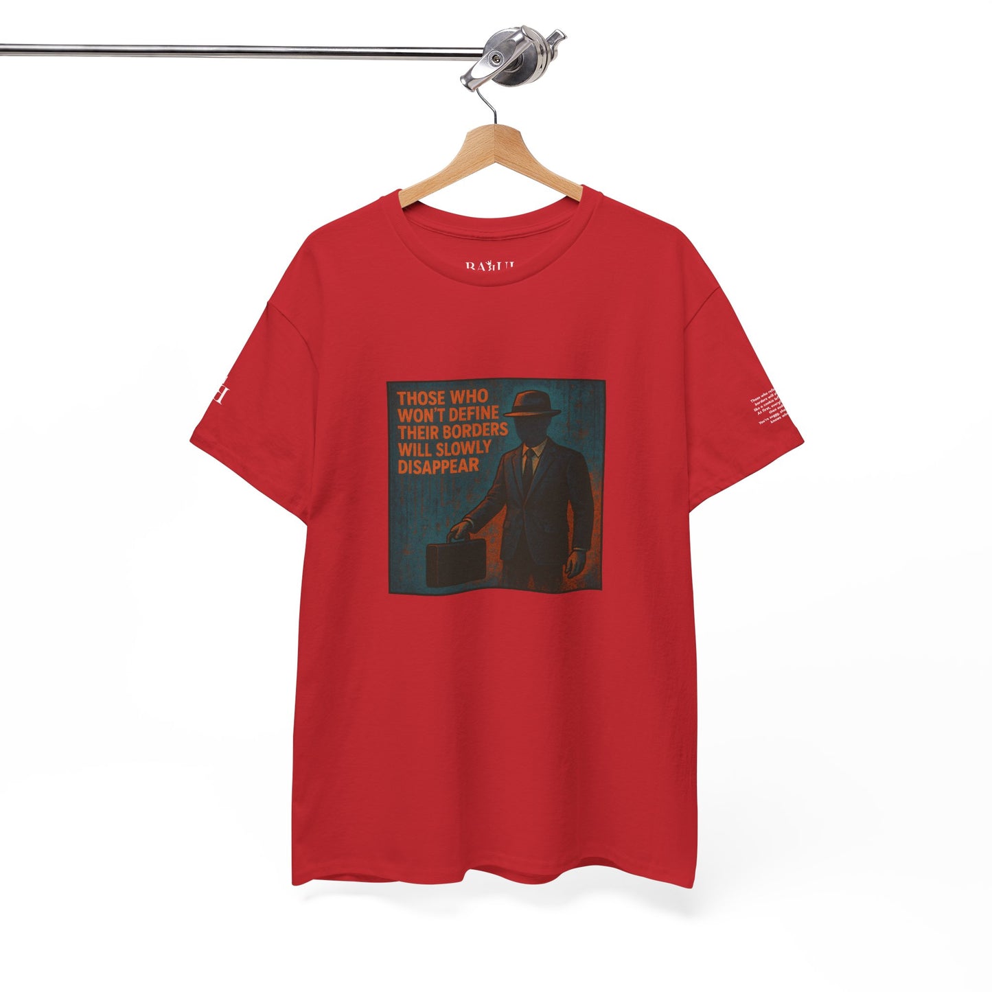 T-shirt Ribelle – Maglietta Unisex in Cotone Pesante per Spiriti Liberi.