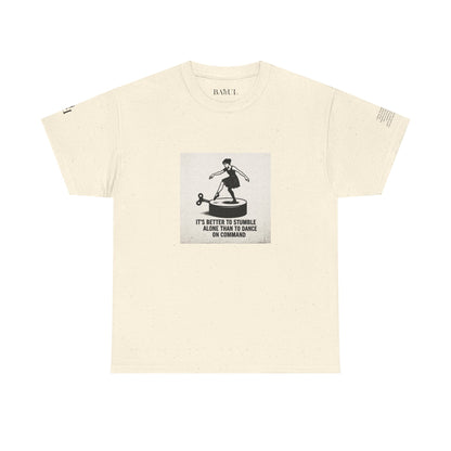 T-shirt Ribelle – Maglietta Unisex in Cotone Pesante per Spiriti Liberi.
