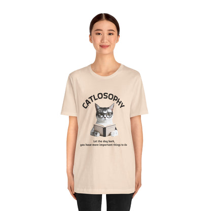 Maglietta a maniche corte unisex Catlosophy – Design "Lascia che il cane abbai"