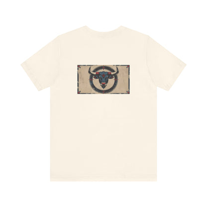 Toro - T-shirt con segno zodiacale gotico. Grafica blu sul retro. Segno zodiacale nell'ombra.