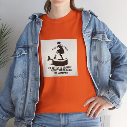 T-shirt Ribelle – Maglietta Unisex in Cotone Pesante per Spiriti Liberi.