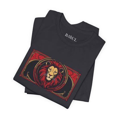 Leone - T-shirt Zodiaco gotico. Grafica rossa sul davanti. Zodiaco nell'ombra.