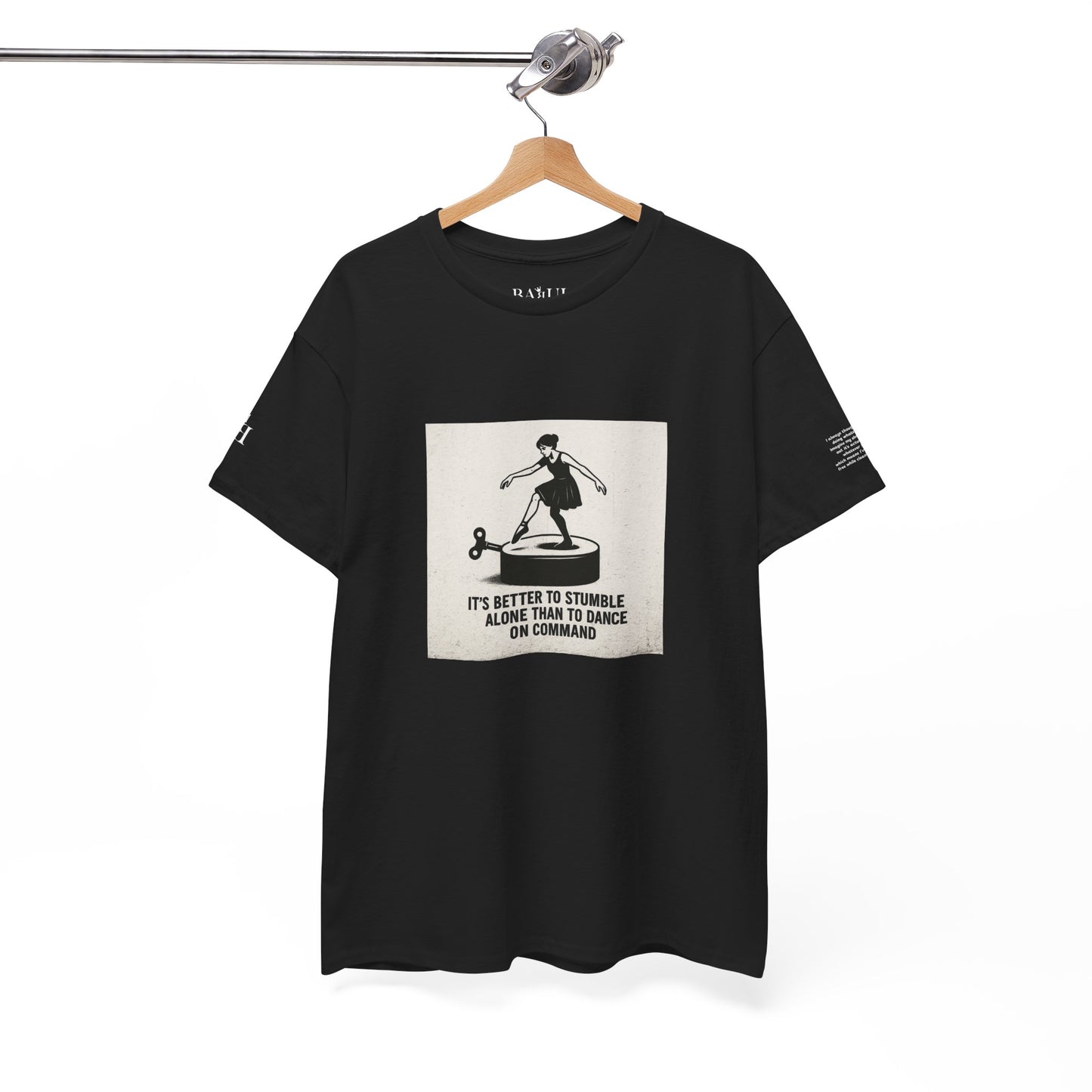 T-shirt Ribelle – Maglietta Unisex in Cotone Pesante per Spiriti Liberi.